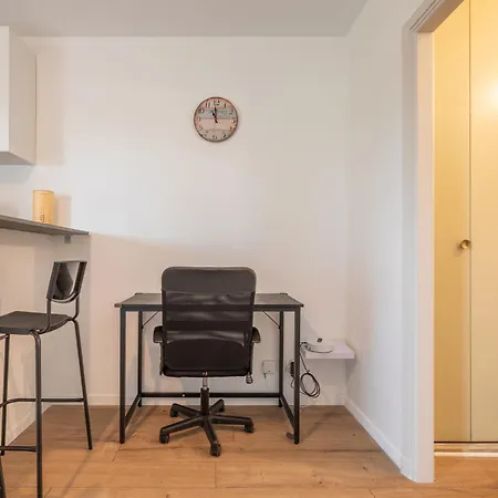 Avec Terrasse Vue Jardin Apartment Antibes